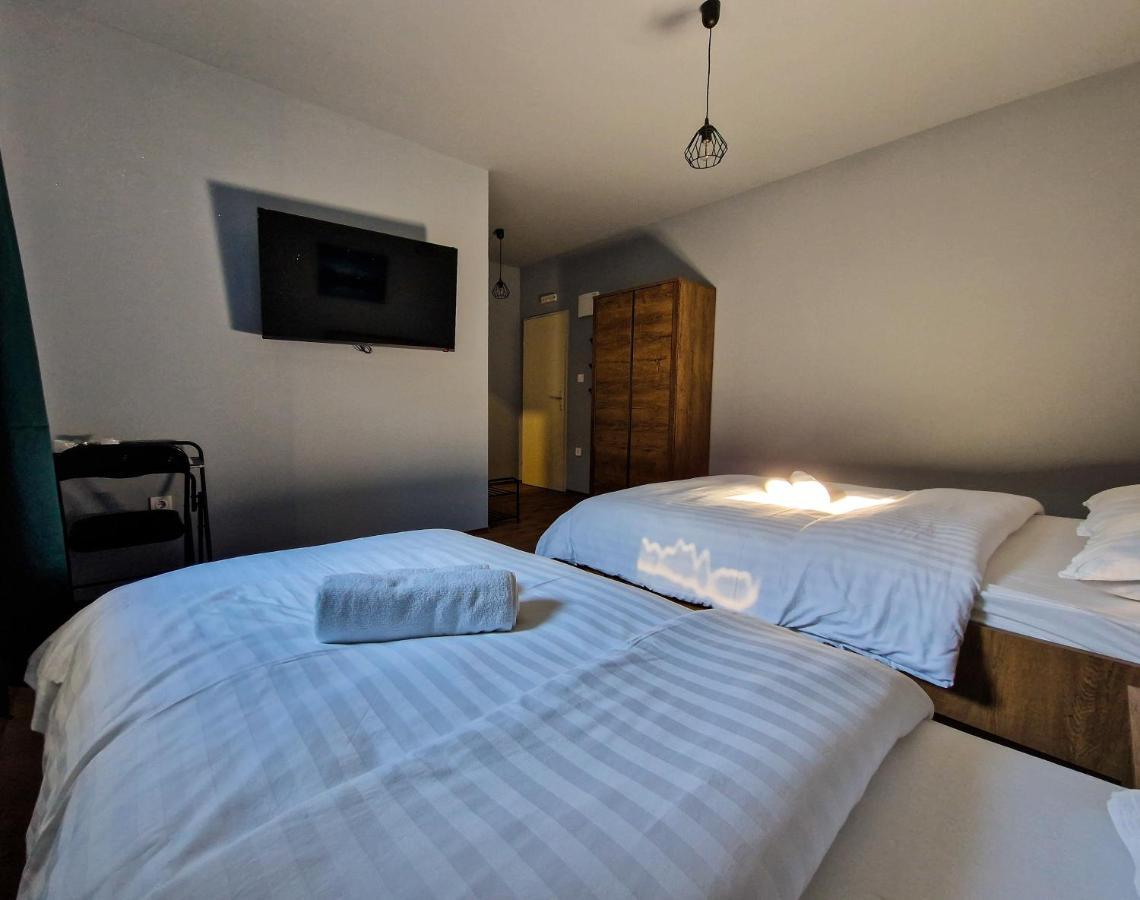 Xxl Rooms 오시예크 외부 사진