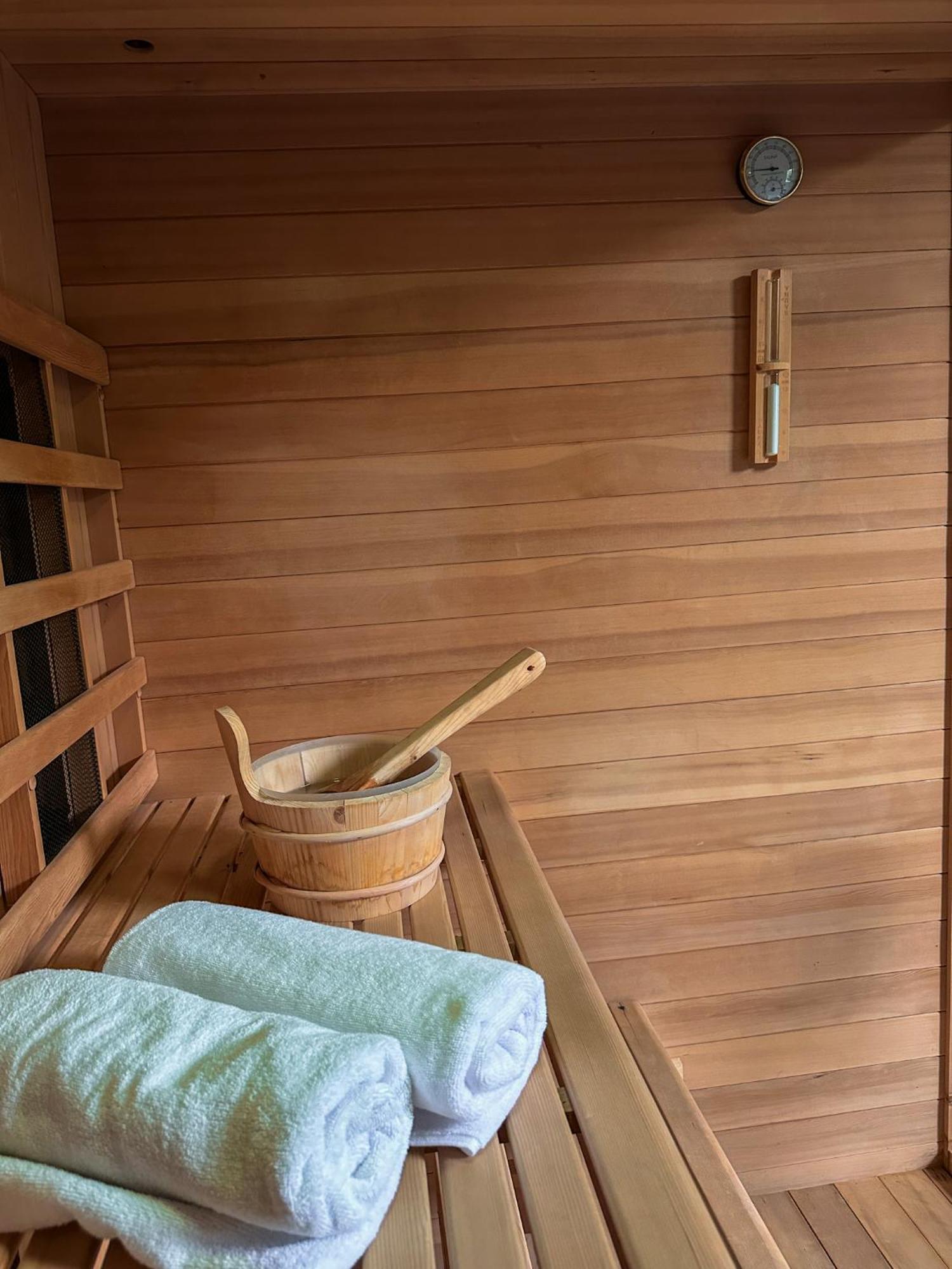 Xxl Rooms 오시예크 외부 사진